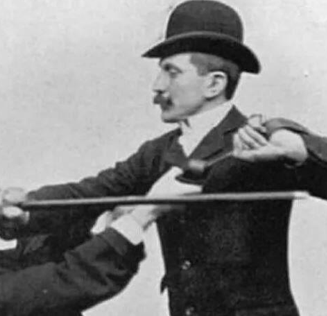 Лекция Сергей Мишенёва «Боевое искусство Шерлока Холмса»