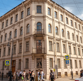 Майские праздники 2026: режим работы музея